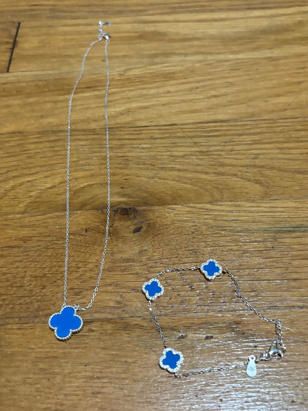 NEW Sterling Silver Blue Clover Pendant Necklace and Bracelet Set